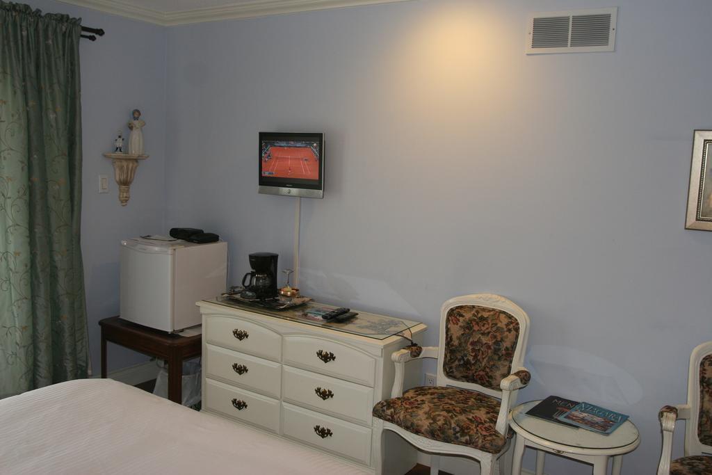 Bed & Breakfast Niagara Classic Inn Niagara Falls