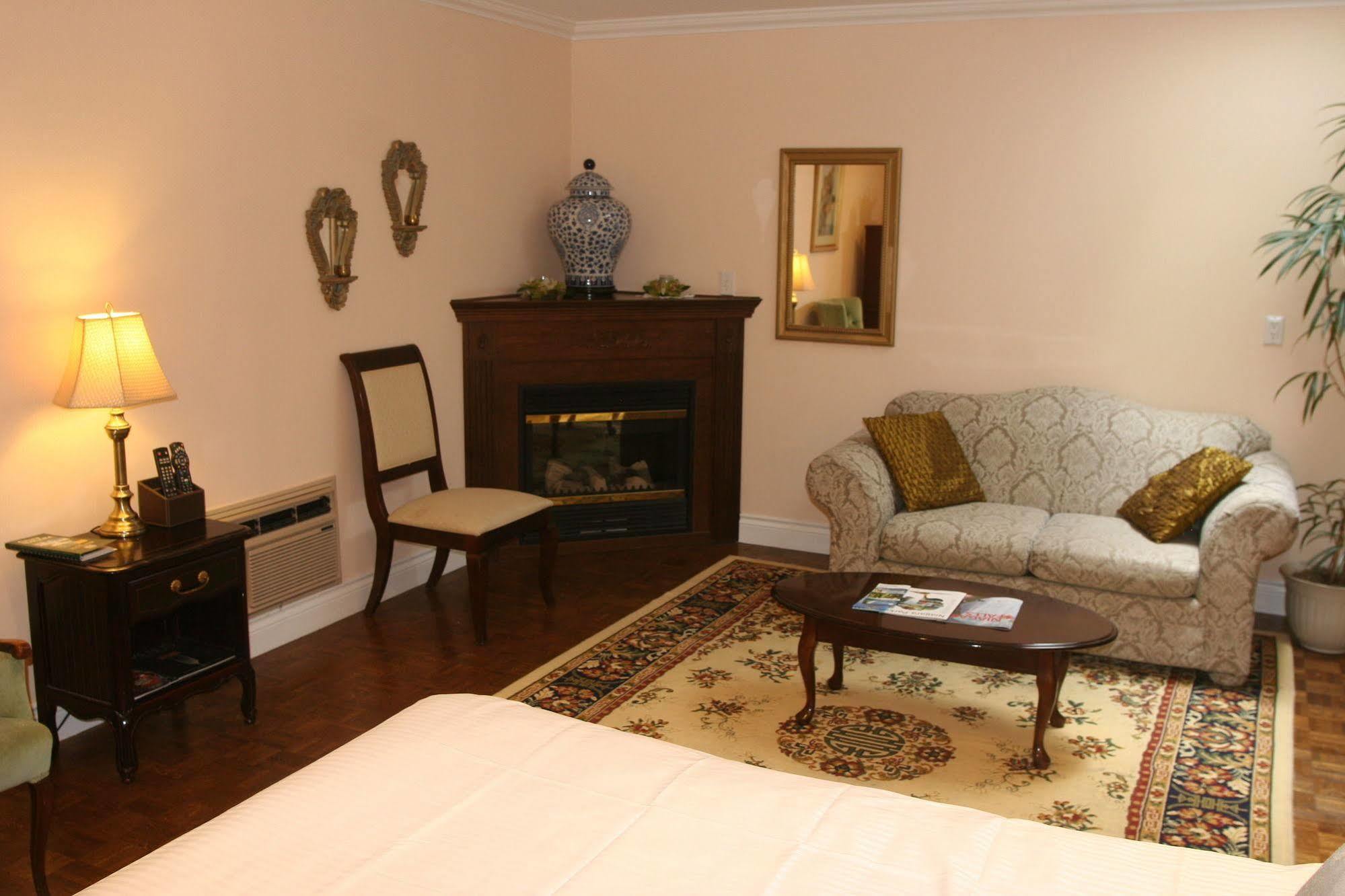 Bed & Breakfast Niagara Classic Inn 3*